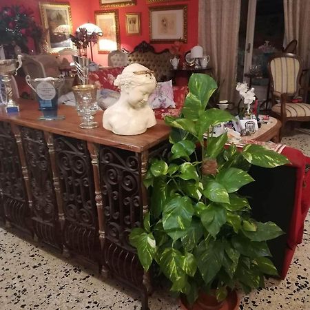 Domus Aurea Panzió Oristano Kültér fotó