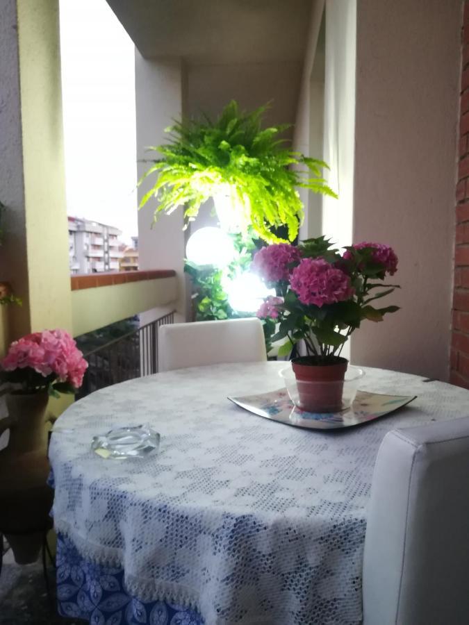 Domus Aurea Panzió Oristano Kültér fotó